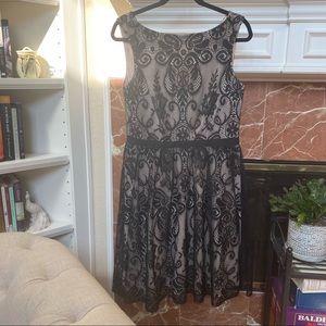London Times lace cocktail dress 8